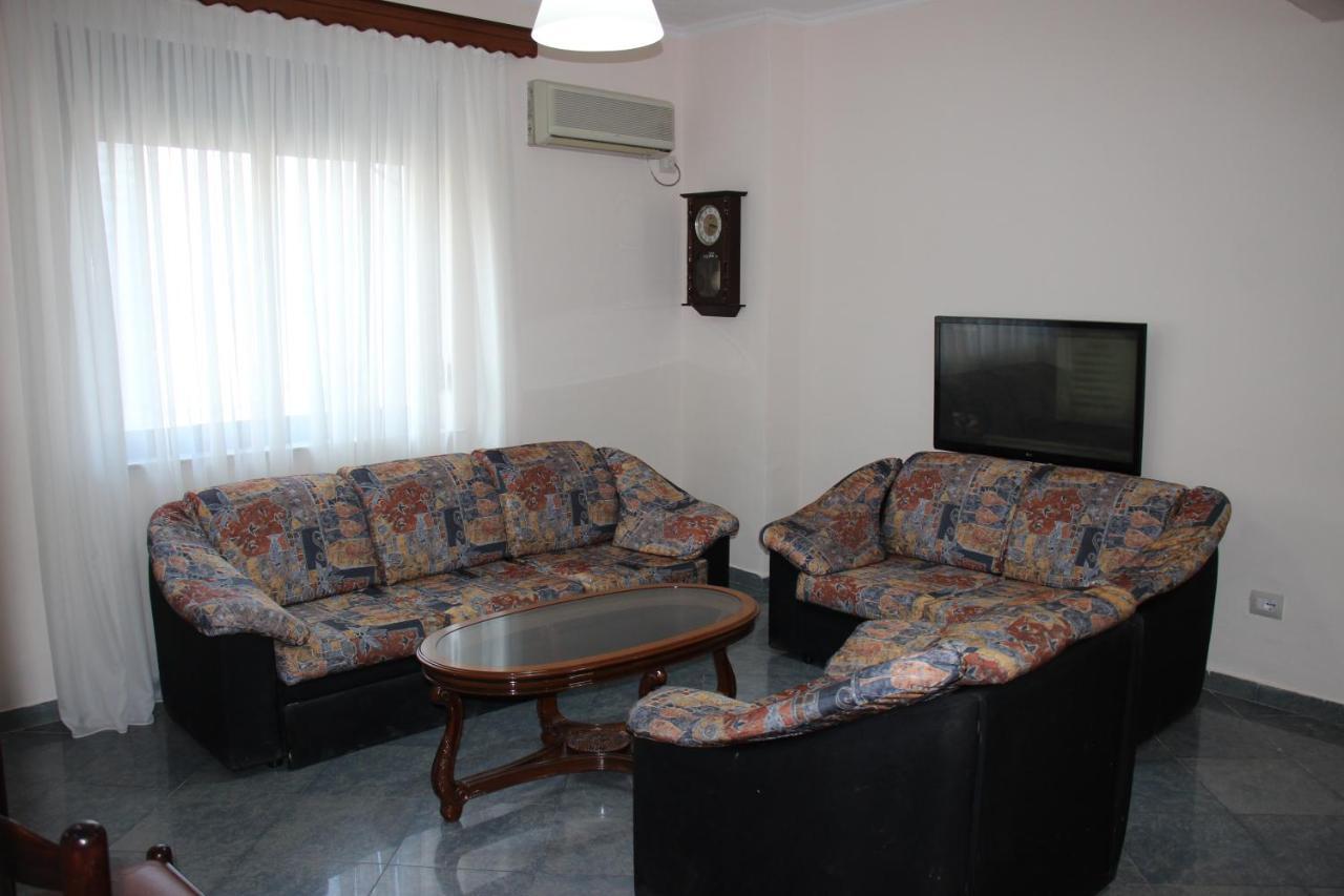 Ballo Apartments Gjirokastër Exterior foto